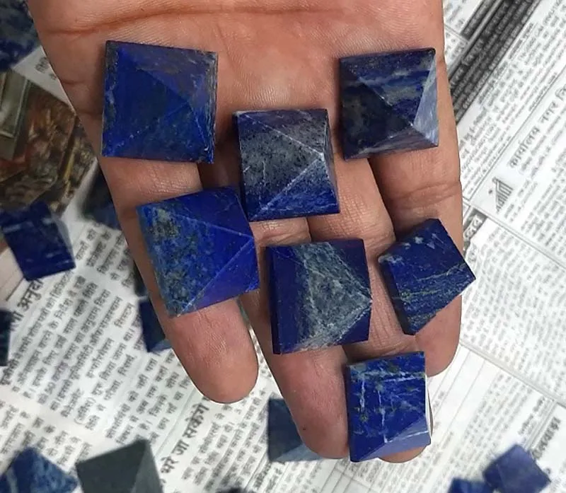 Natural Crystal Pyramid Direct Factory Cheap Price Wholesale Stone Supplier