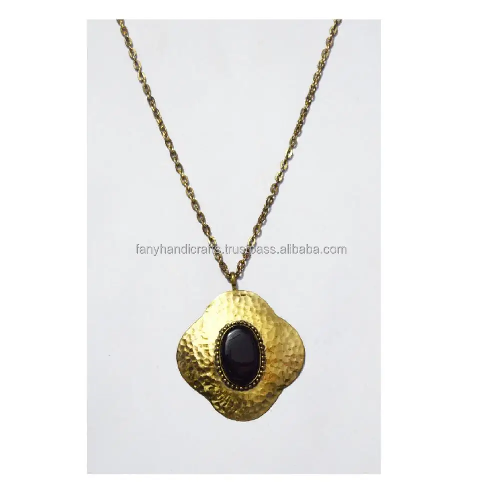 gold Snake  Stones Round Pendant Choker Necklaces Women  Fashion Minimalist Minimalism Jewelry