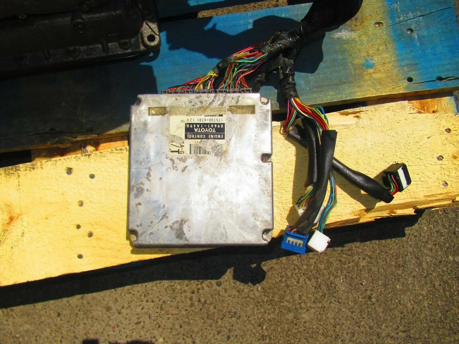 
Toyot Corolla Levin 4AGE 20Valve BlackTop Engine Automatic Transmission 