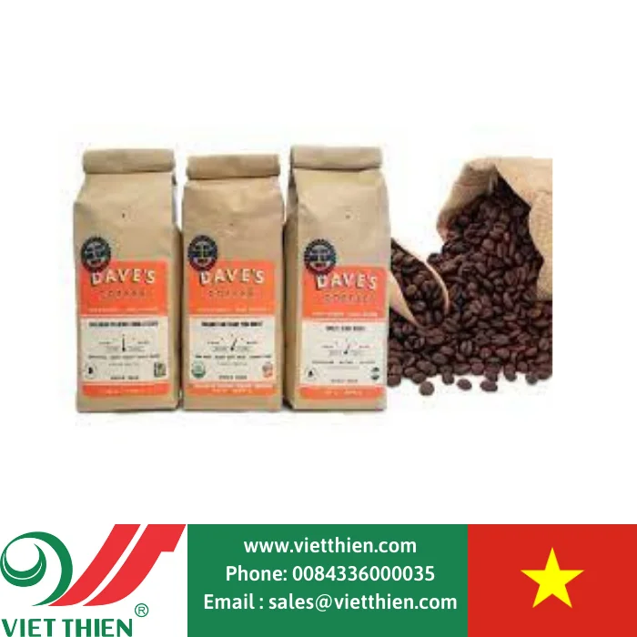 Кофейные зерна с отличным вкусом Robusta выбираются и обрабатываются оптом для экспорта во всем мире от вьетнамских фермеров