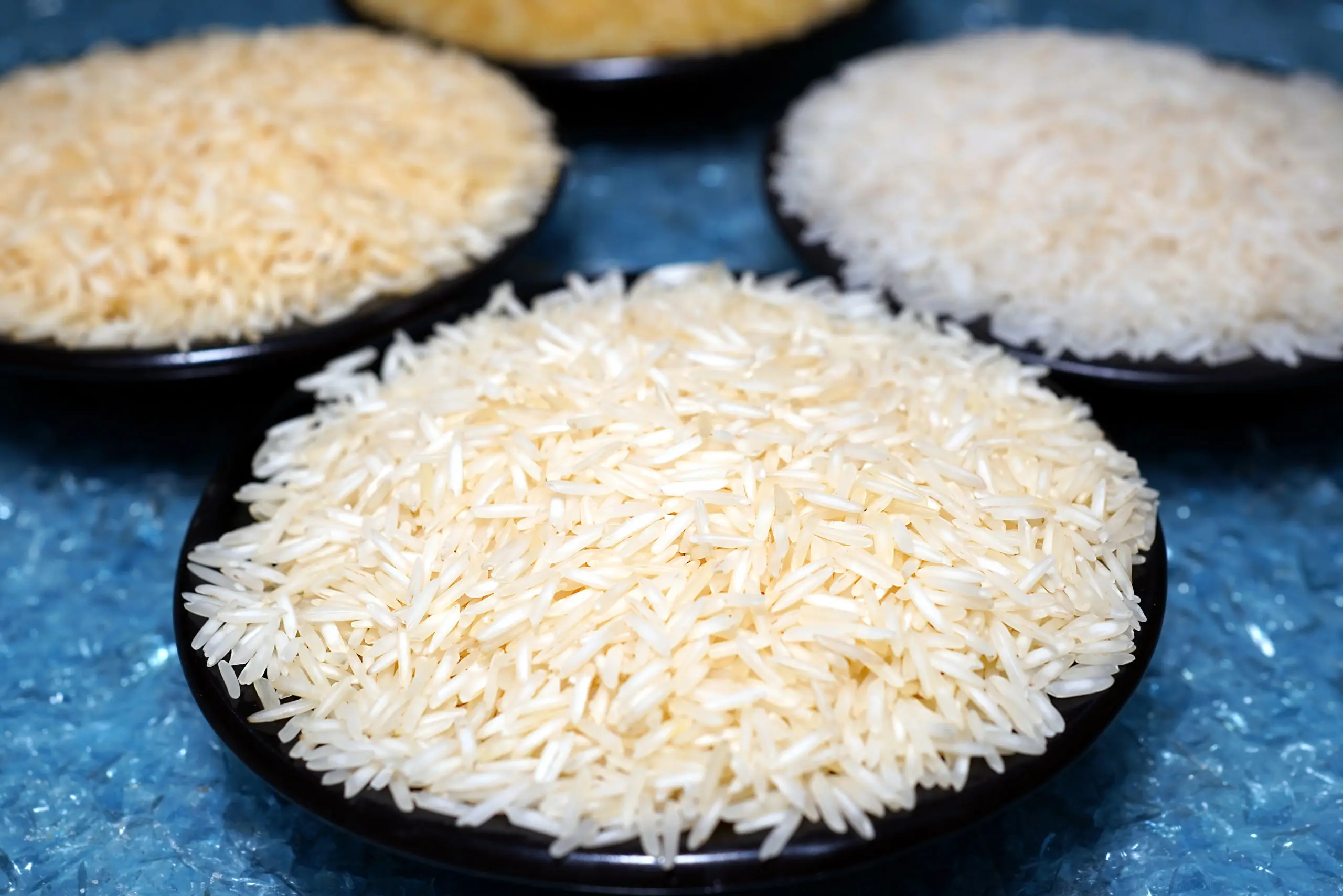 Natural 1121 Basmati White Extra Long Grain Rice