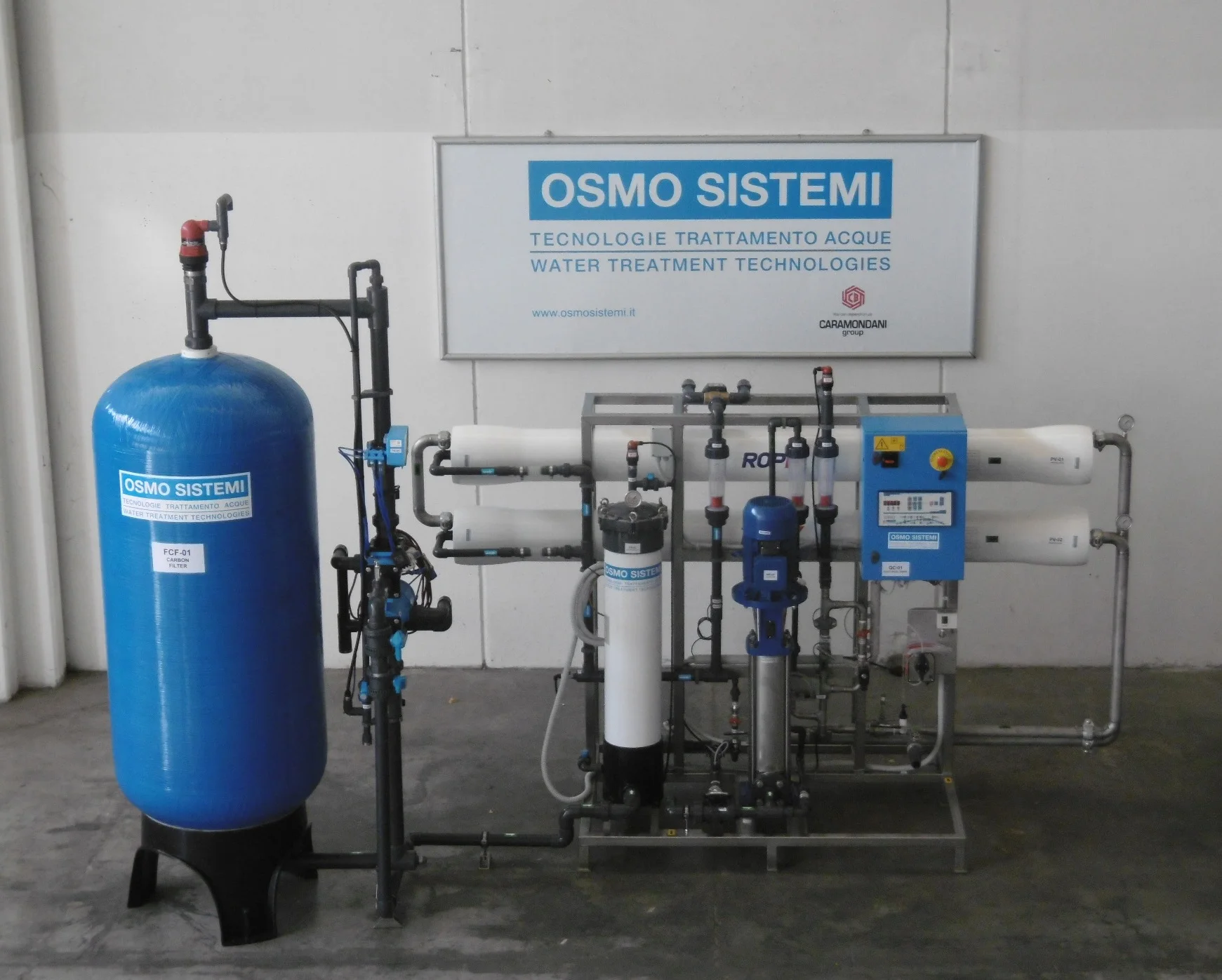 Установка обратного осмоса солоноватой воды 4000 lt/h SS slip 8040 мембран система автоматического управления компактная конструкция