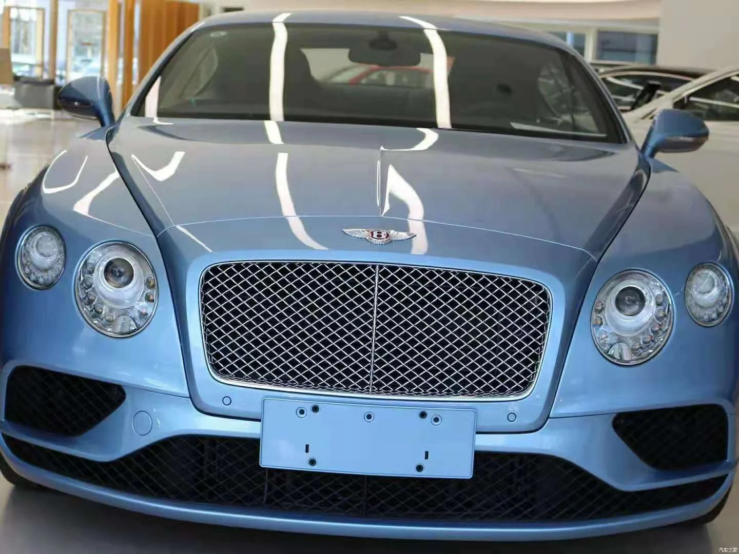 Китайский завод стабильная цена автомобильный передний бампер для Bentley Continental GT