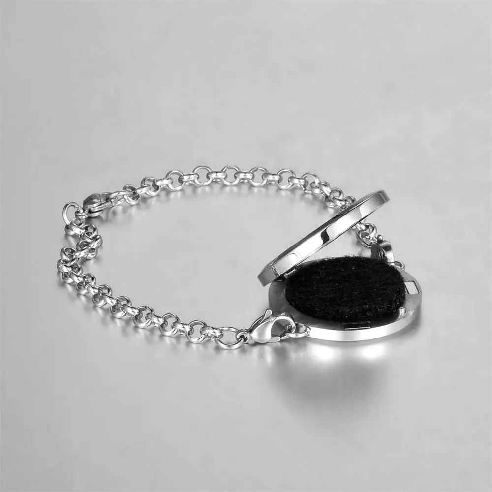Alibaba top selling Essential Oil Diffuser Bracelet 316L Stainless Steel Aromatherapy Jewelry Locket