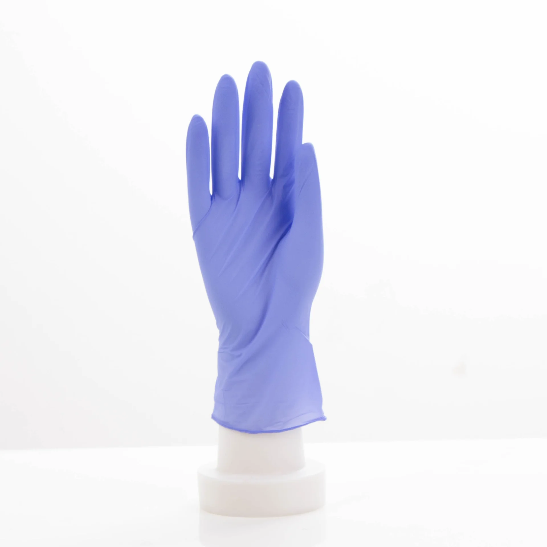 
top disposable comfort grip nitrile gloves hot powder free producer sterile nitrile gloves 