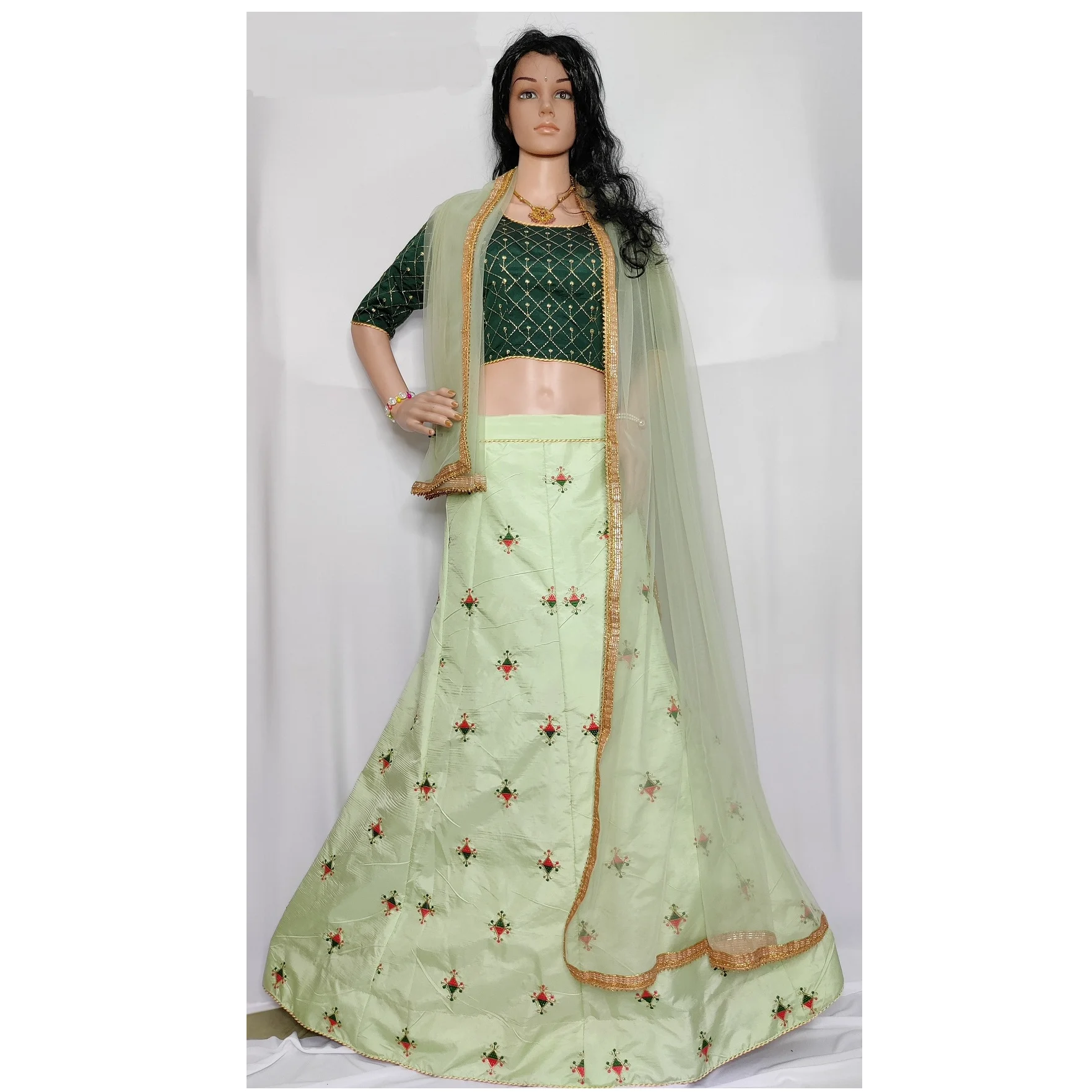 
WOAIS LEHENGA CHOLI 