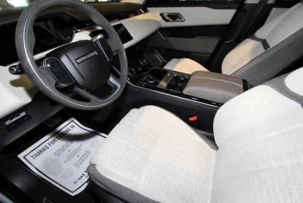  Аккуратно Подержанный автомобиль 2018 Land Rover Range Velar P380 R-Dynamic HSE 6 Cyl 3.0L газ спортивный внедорожник