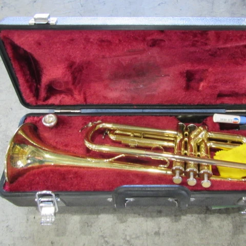 Used Violin, Trumpet, musical instruments used in Japan, wholesale