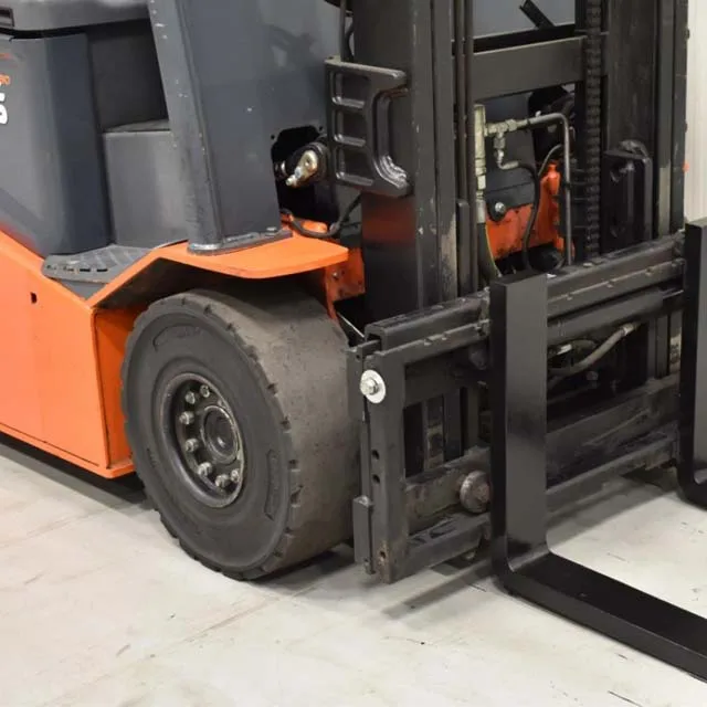 Building Battery Food Forklift With Spare Parts cushion tyre forklift