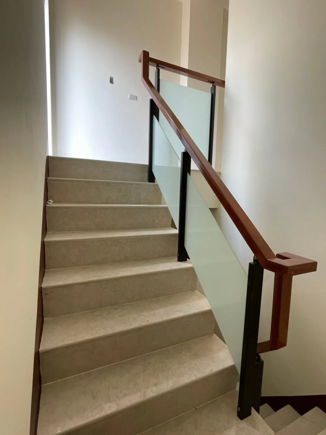 RS3070  Manufacturer Wholesale stair railing with glass  high quality handrail balustrade