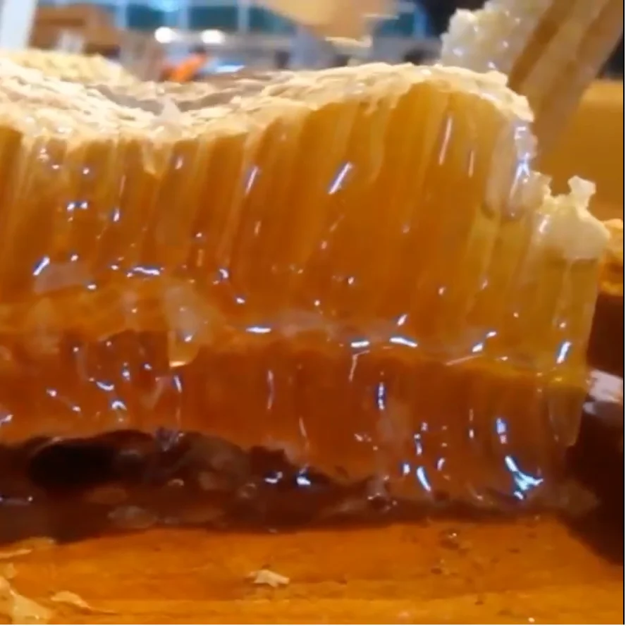 
Wholesale Factory Price 300g Royal Honey Glass Bottle - Vietnam Multi-flower Honey 