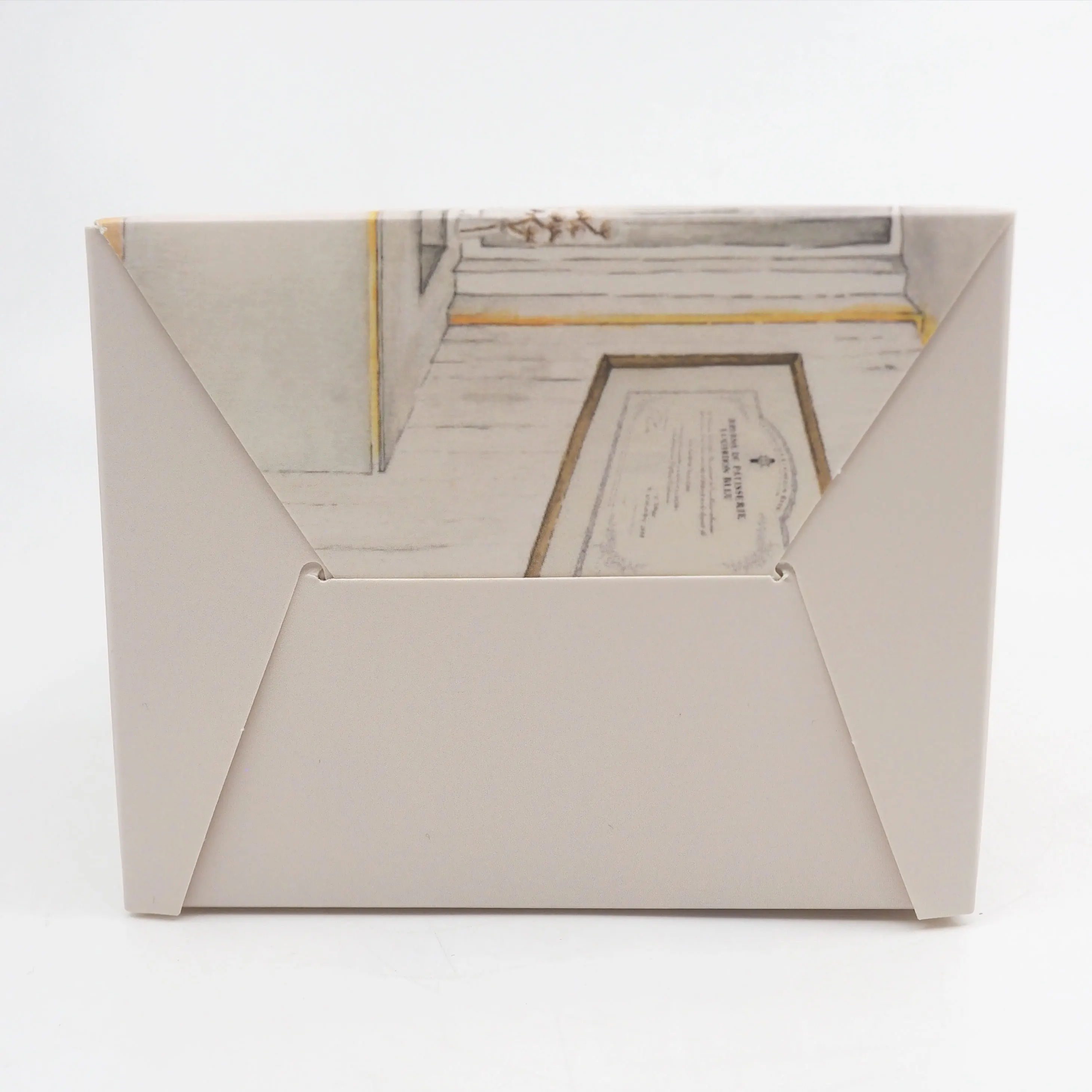 Оптовая продажа пищевая квадратная форма использование для выноса сертификат PEFC биоразлагаемый розовый кондитерский бокс небольшого размера