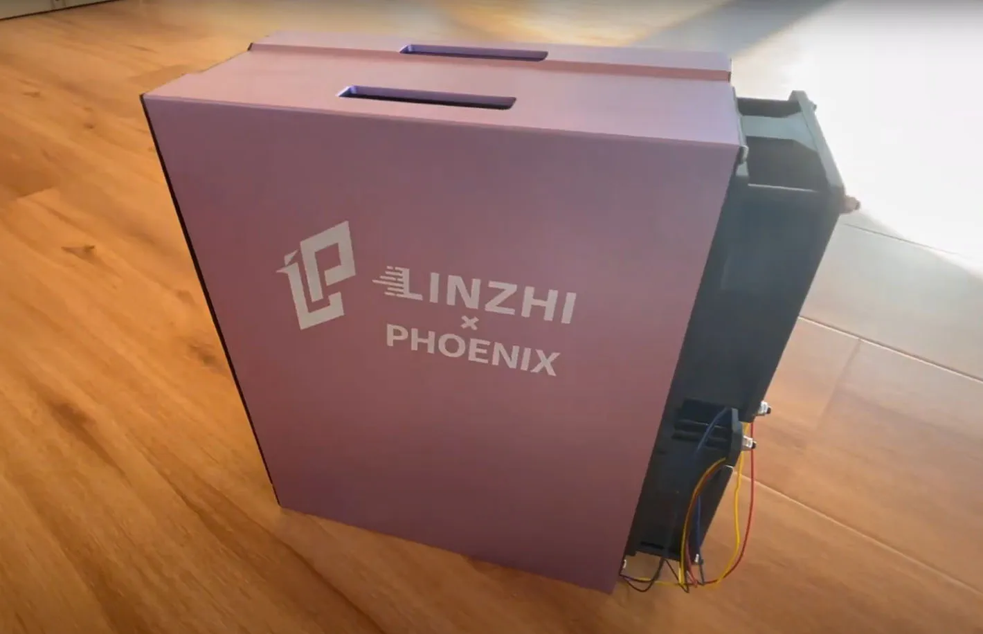 Оригинальный Майнер Linzhi Phoenix 2600 Mh/s с памятью 4 ГБ-Майнер эфириума Asic доступен для доставки