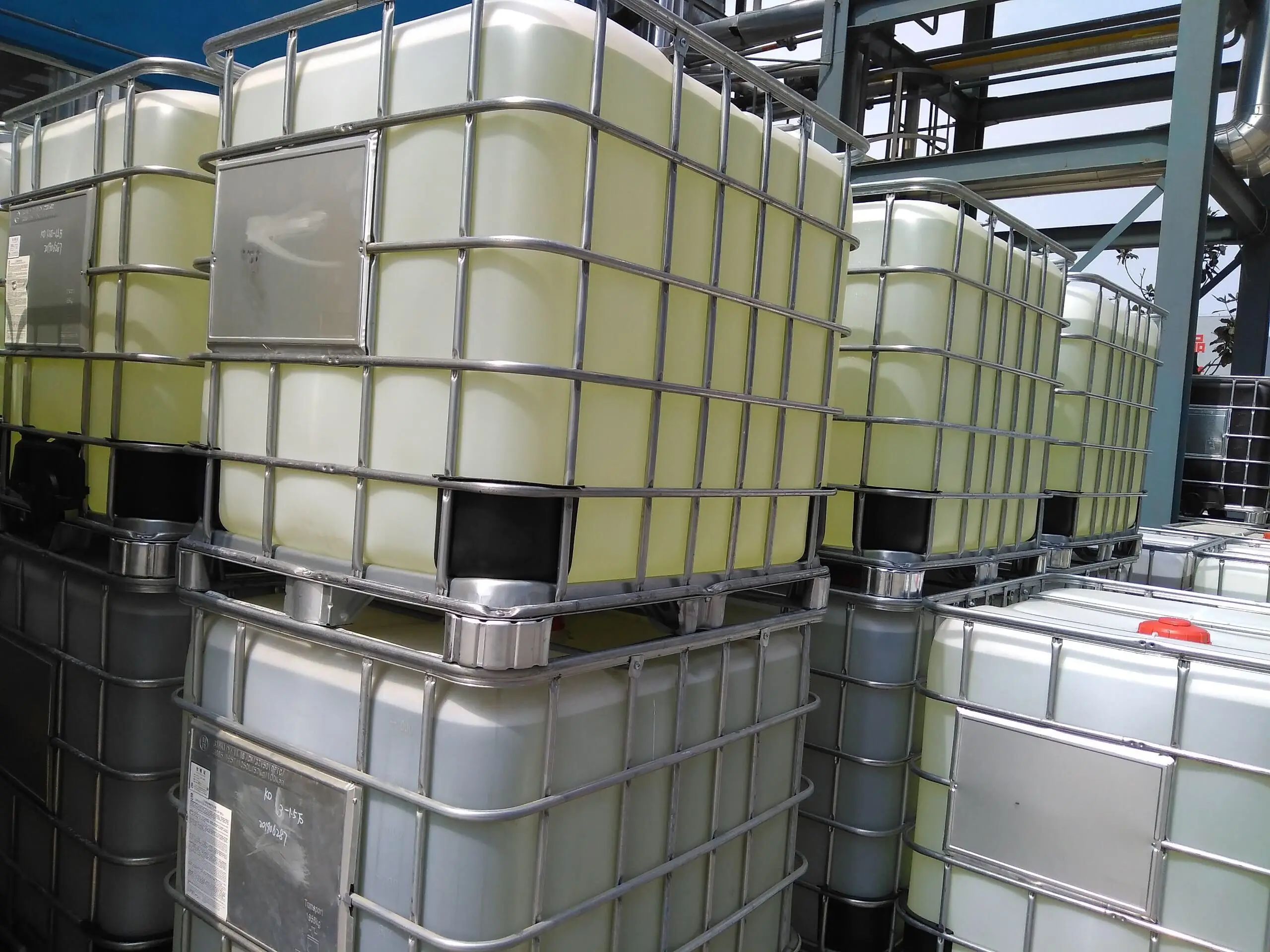 Высококатионный полимерный эмульгатор AKD для изготовления бумаги с 40% содержанием синтетического эмульгатора