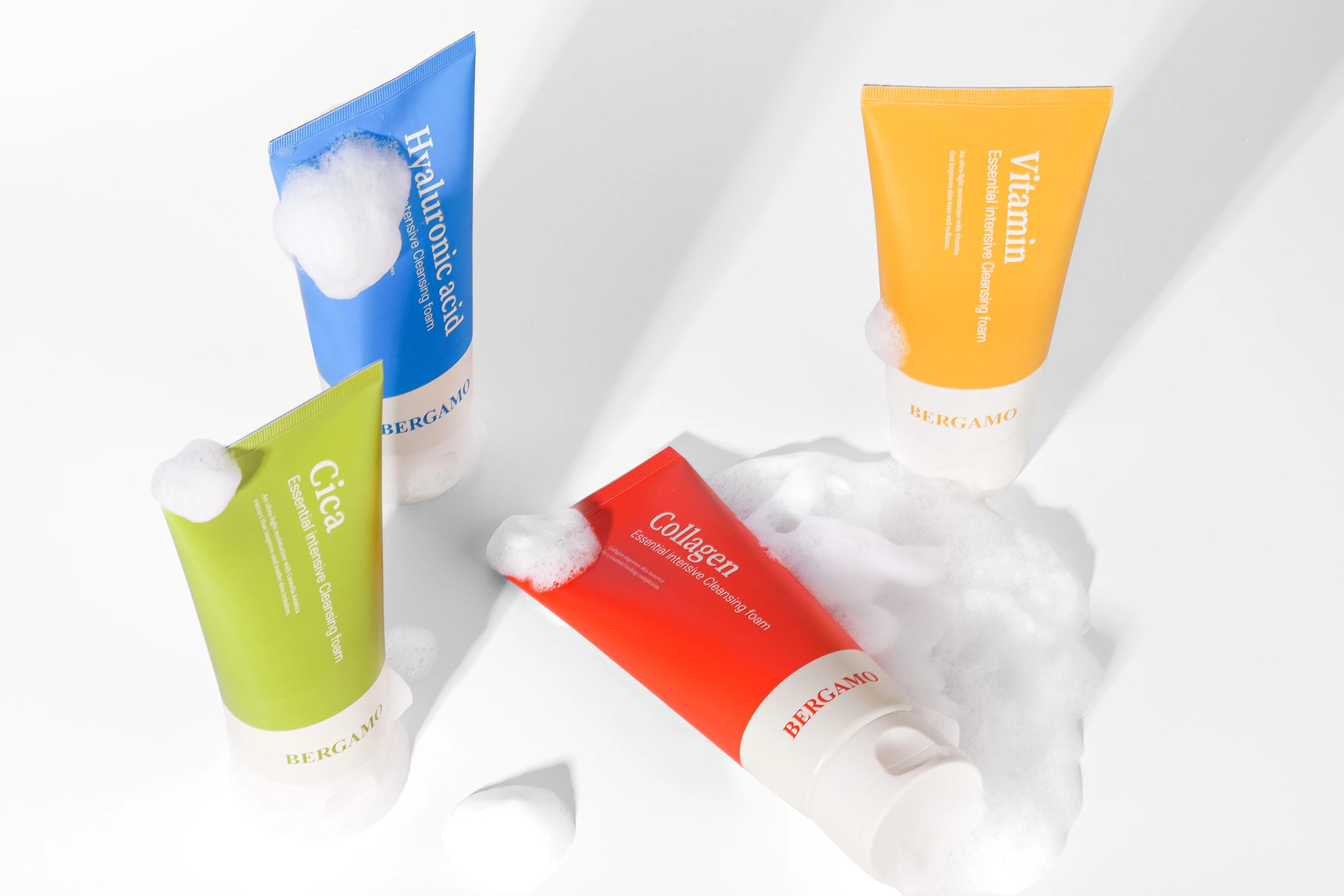 Эфирная интенсивная очищающая пена с витаминами Бергамо сделанная в Корее гипоаллергенный Увлажняющий Успокаивающий контроль мозолей