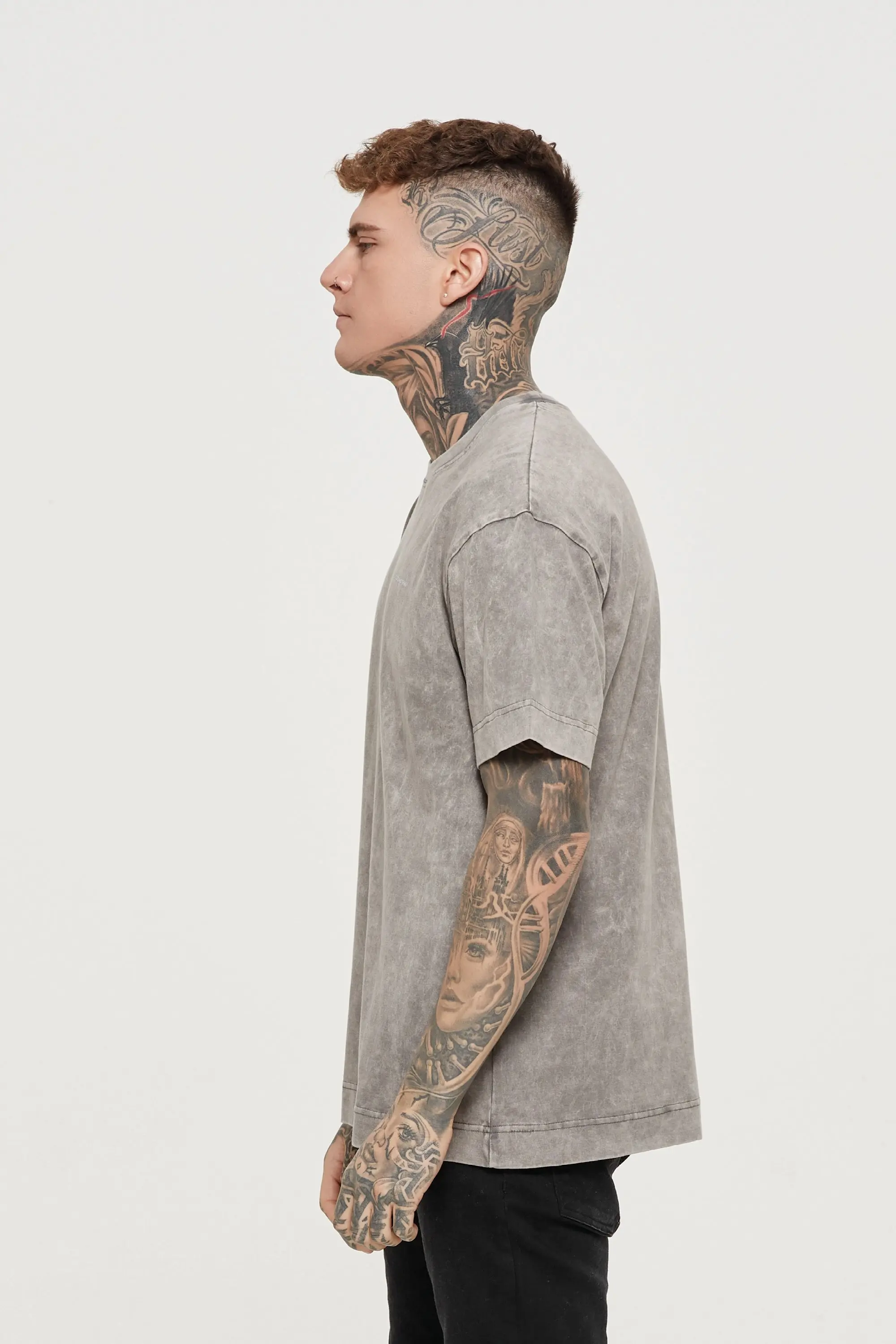 
OEM Luxury Shirt Men Baju Kaos Polos Acid Wash T-shirt 220 Gsm Cotton High Qulity Band Bulk Vintage Washed T Shirts 