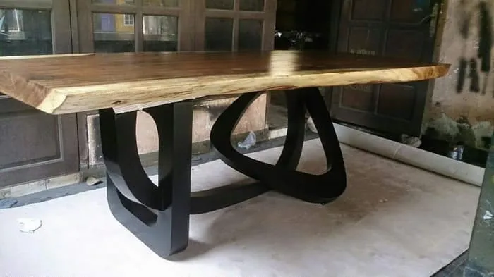Industrial Metal Powder Coated Iron Stainless Steel Brass Copper Teak Suar Recycled Reclaimed Wood Customize Dining Table