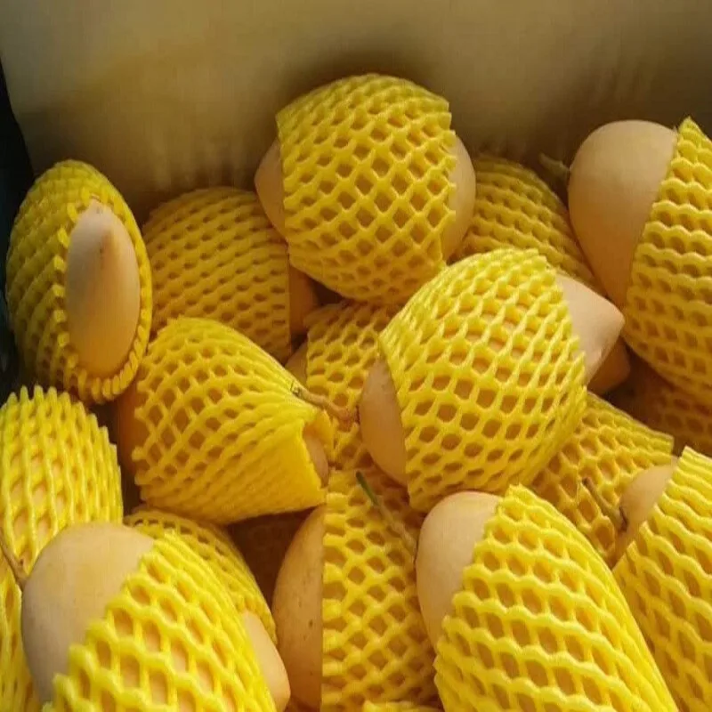 High Quality Fresh Mangos Fruit Sweet Namdokmai  mango fresh from Thailand