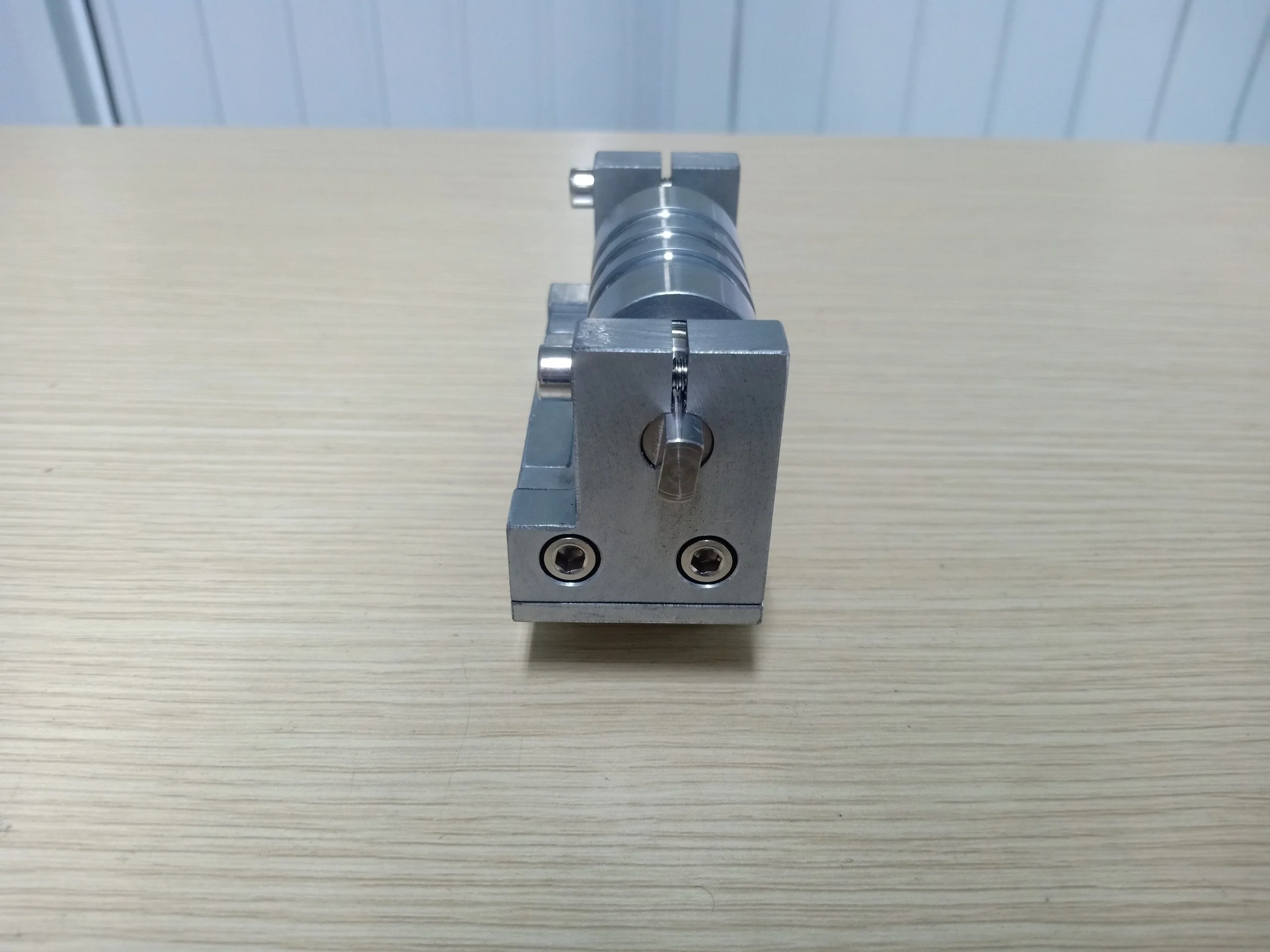BEST -  QUALITY MACHINE CUSTOM CNC TURNING STAINLESS STEEL PARTS FABRICATION MACHINING
