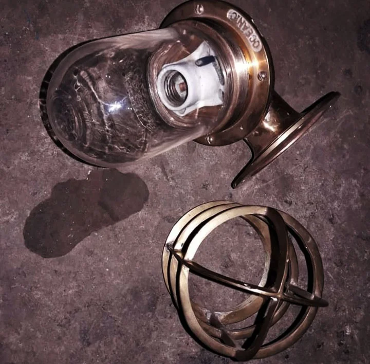 Marine Antique Brass Naval Patt Passage way Wall Light Bangladesh Ship Yard