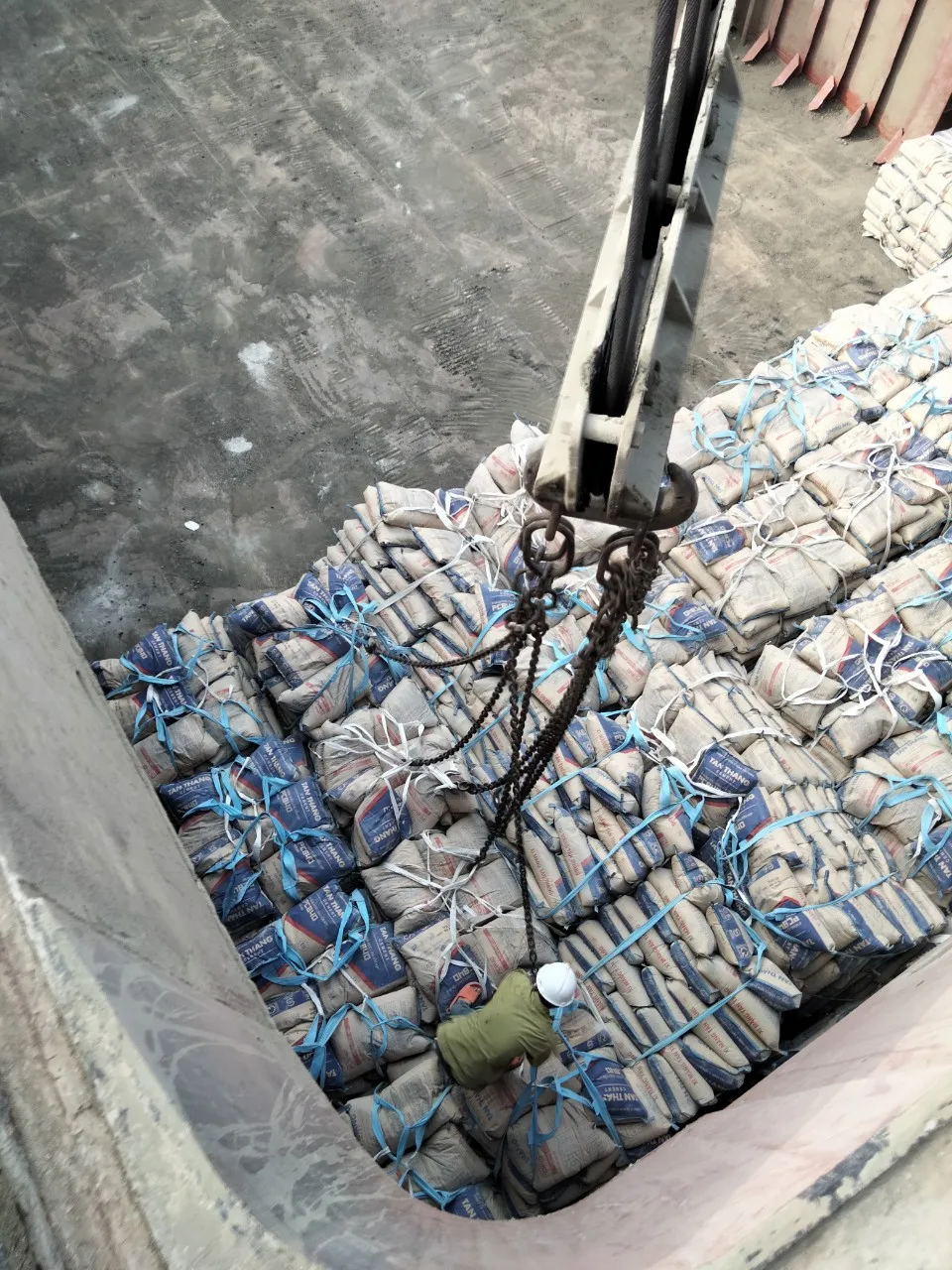 Low Price and Excellent Quality Portland Cement CEM I 42.5R