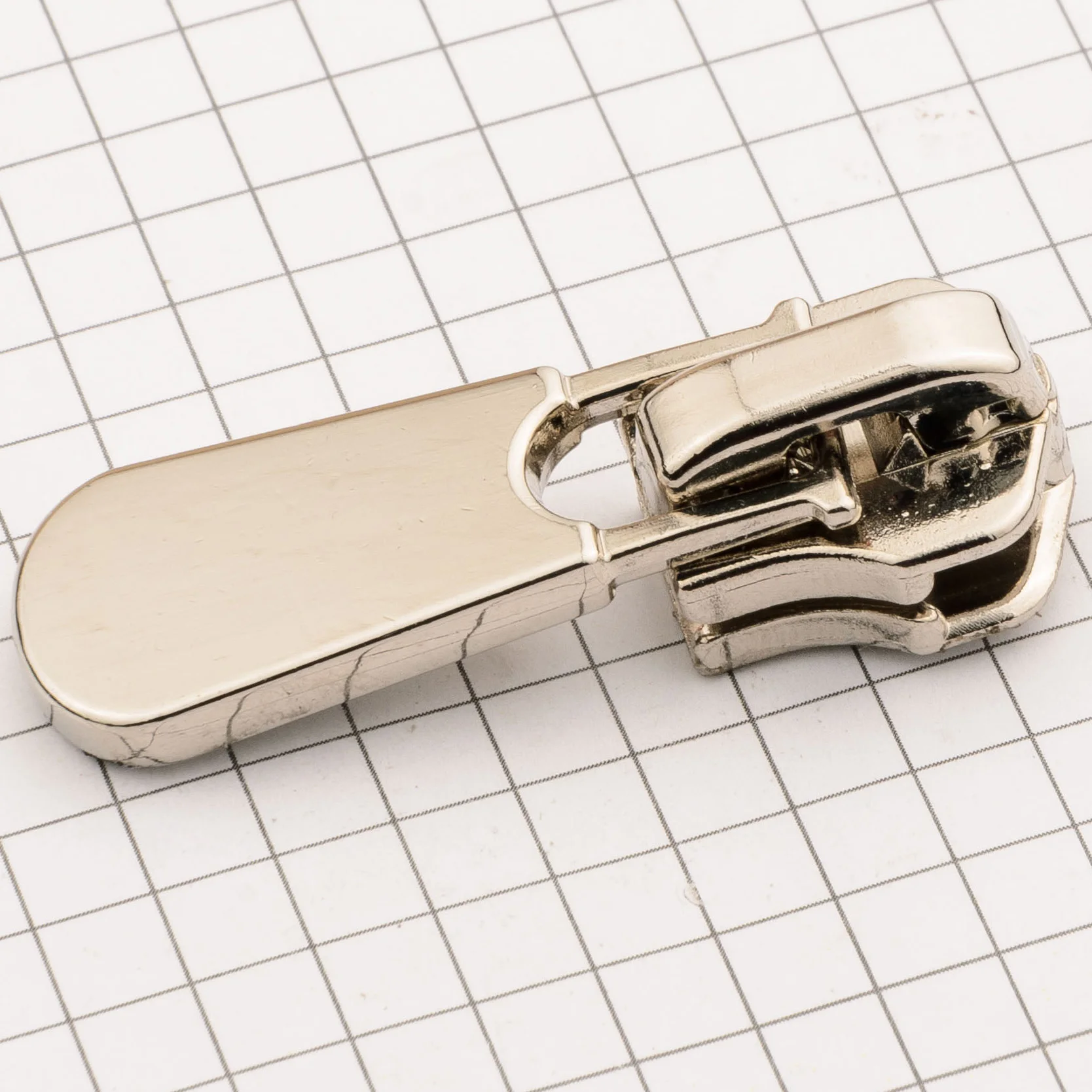 Zinc Alloy Metal Standard #8 Slider Semi Auto Lock 00192 Pull Head for Shoe Boots Zipper