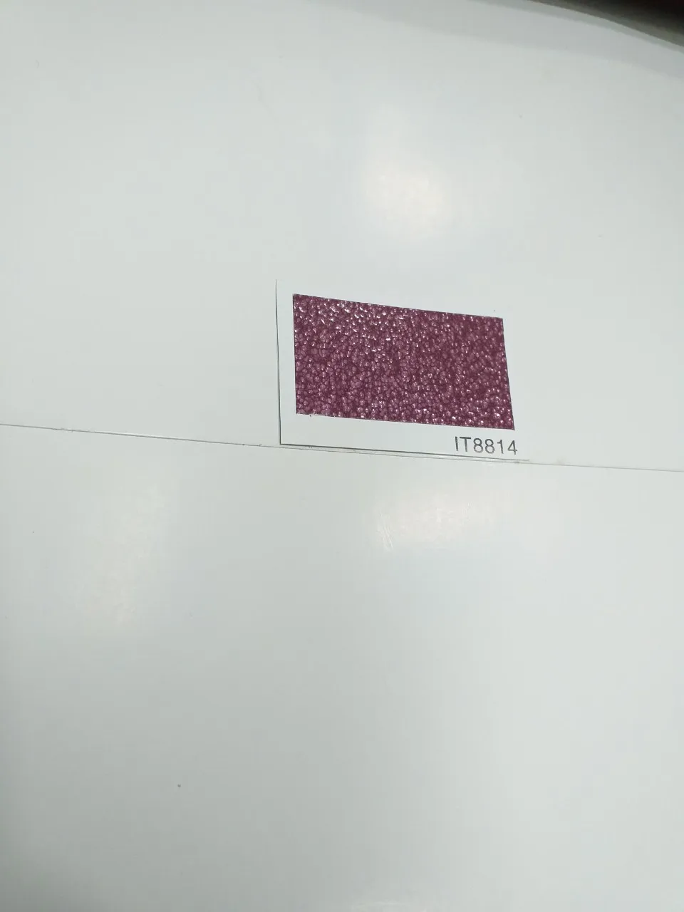 
IT 8814 cover natural long lasting and easy to use 4 - 5 m2 / liter / layer purple cotton vein paint 