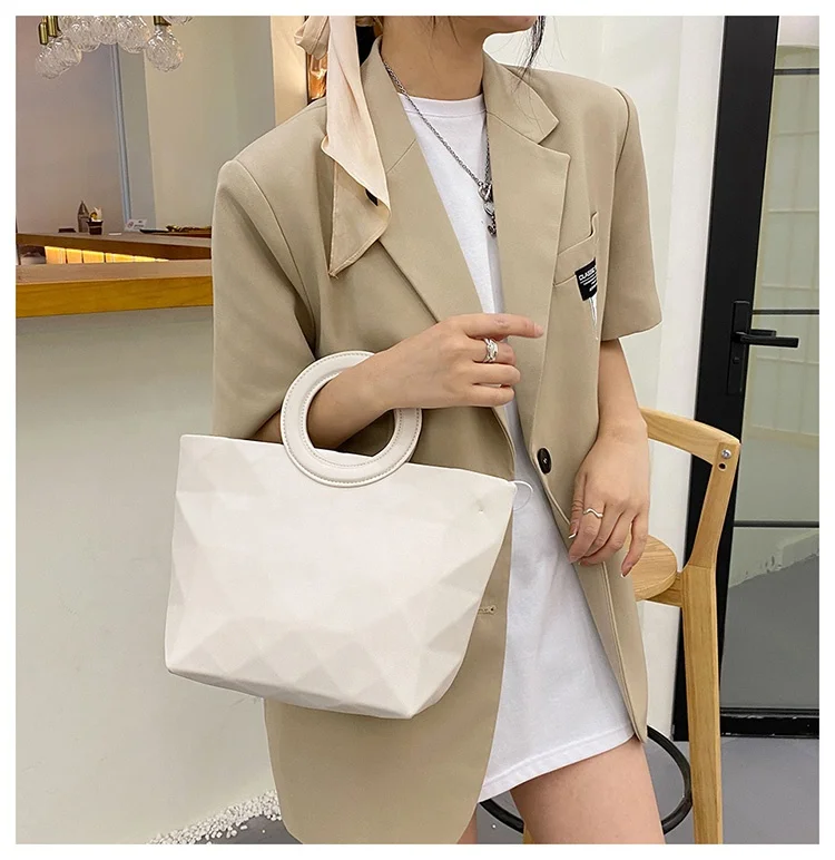 S1146# fashion geometric argyle pattern crossbody bags with acrylic chain ladies round handle handbags for women sling bags