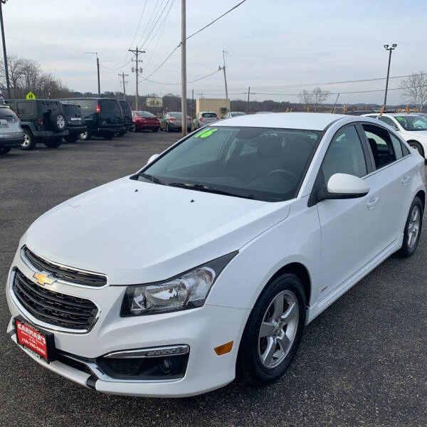 Новое поступление 2016 Chevvrolet Crruze Limitted 1LT Auto 4dr Sedan w/1SD 49021 miles