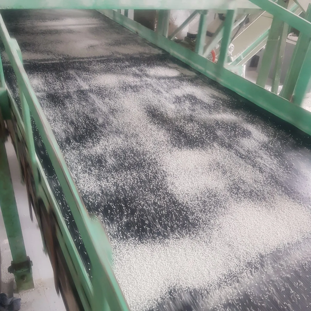 CASSAVA CAT LITTER 100% NATURAL STARCH / KING KAT - SAFE FOR CAT - SAFE TO FLUSH