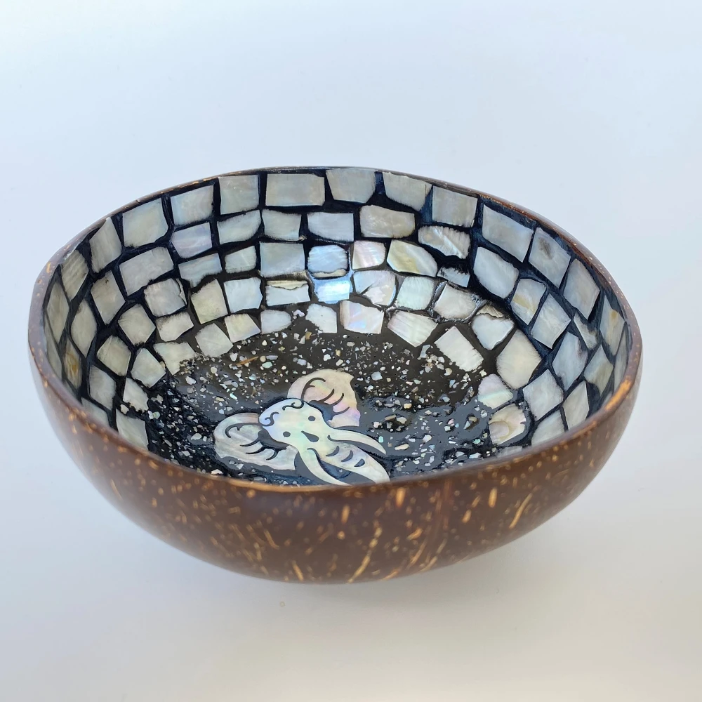 
Natural Coconut Shell Bowl - Decorated With Sea Shell In Elephant Pattern- OEM/ODM- Small Order Accepted- Lacquer Seashell Bowl 