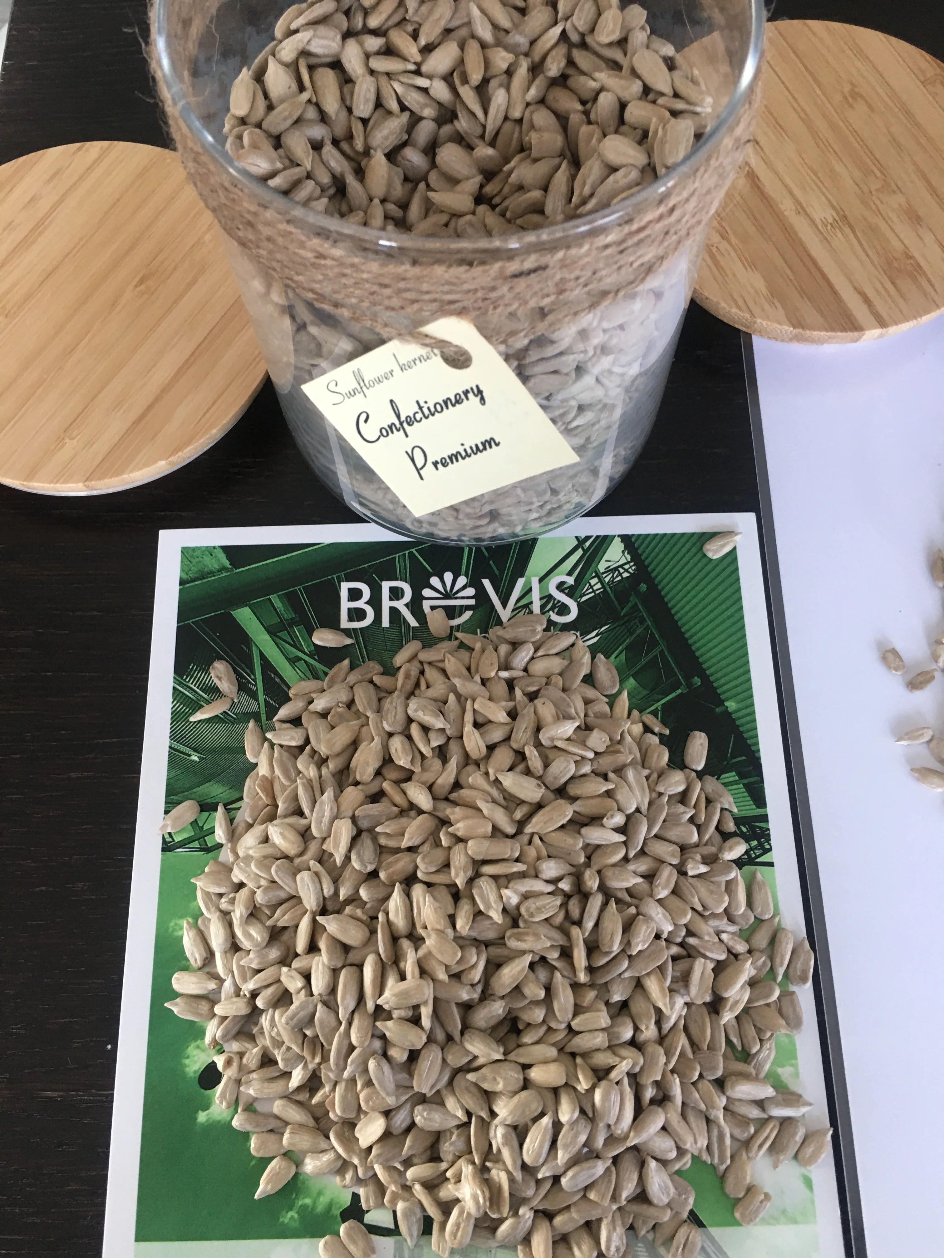 Premium Confectionery Grade Sunflower Kernels High Quality Human Consumption Healty Food Snacks Food packaging Raw