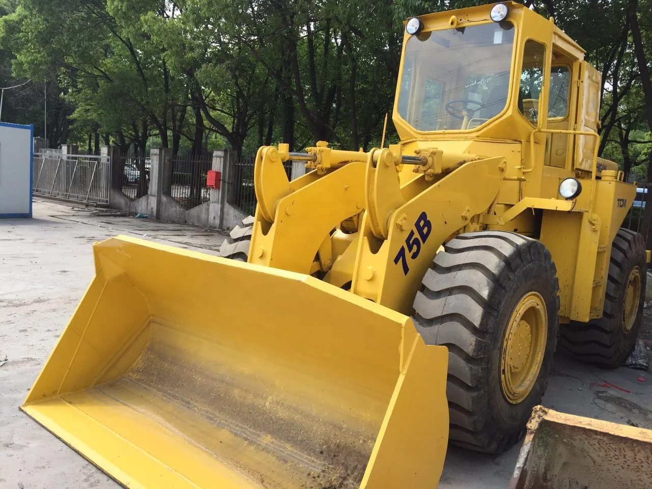 Highly Recommend Used TCM 75B 70B 870 wheel Loader for good sale