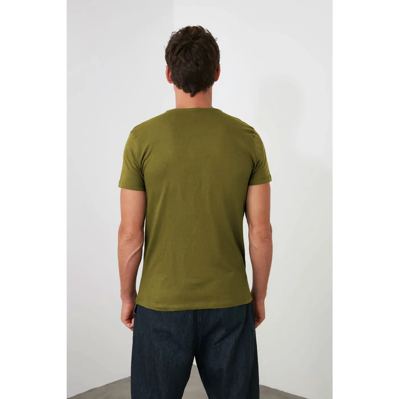 Хорошая цена новая модная стильная светло-зеленая Мужская футболка с коротким рукавом Хлопковая мужская V-образным вырезом для фитнеса