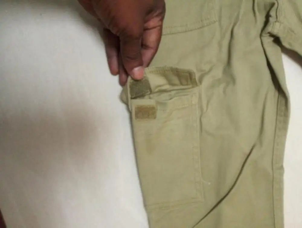 Leftover,Overrun Apparels Brand Labels Teenager Boys Kids Chino Cargo Pant Casual Cotton Multi Pocket Trouser Bangladesh Stock