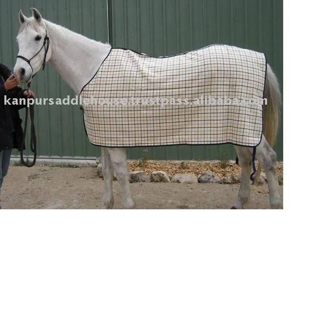 horse polyester turnout winter rug