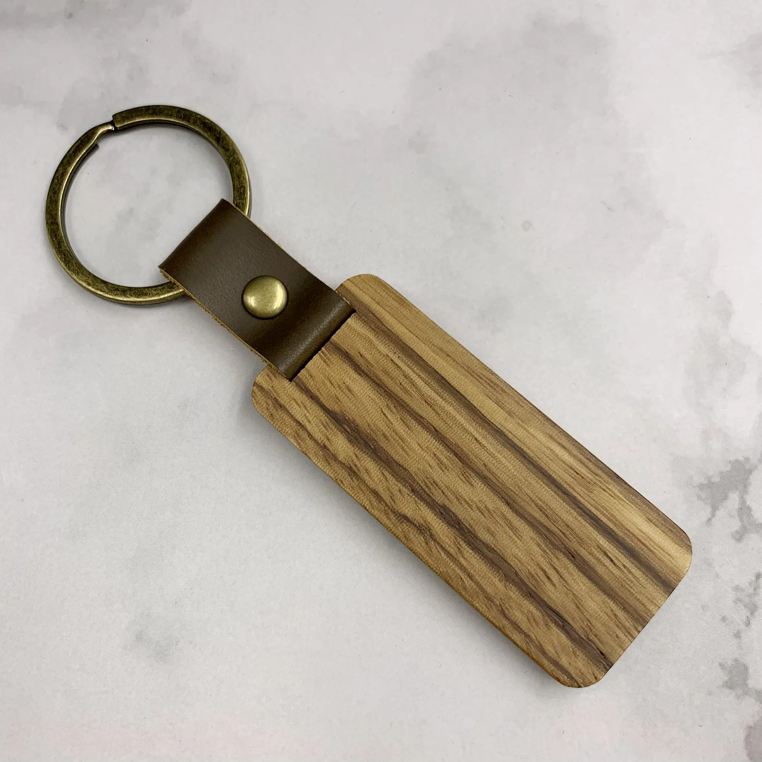 Multiple Styles Metal Keyring Keychains Blank Wood Laser Engraving Custom Leather Key Chain Wooden keychain