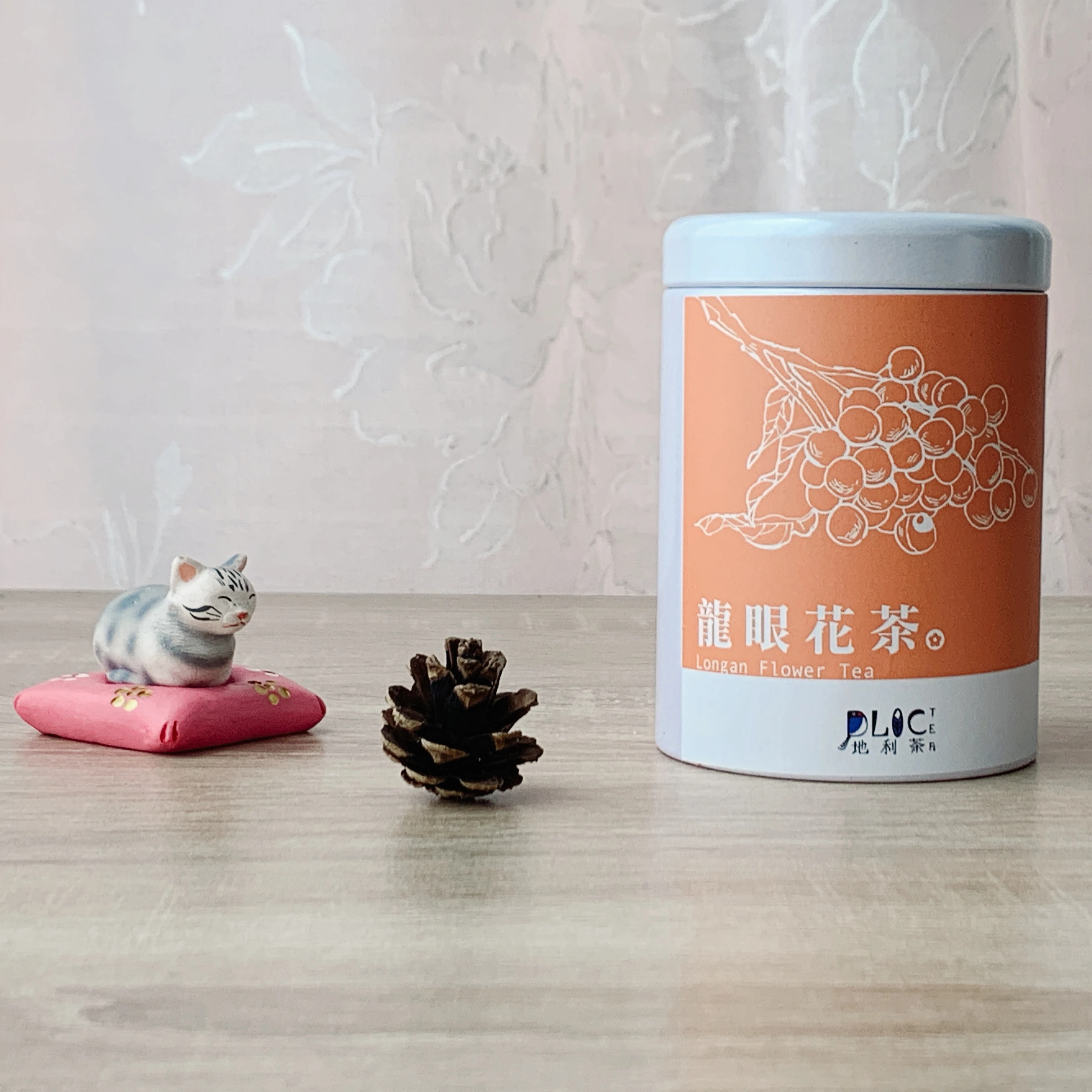 
Hand-Picked Taiwan Dried LongAn Flower Flavored Tea Bags Gift Pack 