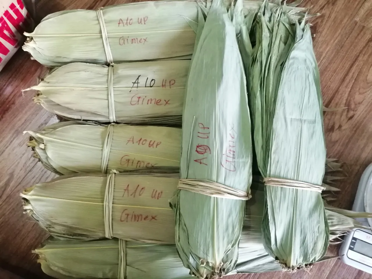 Dry Bamboo leaves for cake from Vietnam, dry bamboo leaf good price, bamboo leaf best quality contact wechat +84963818434