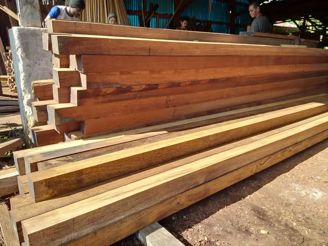Surface S4S boards type various size available factory processing solid wood Merbau from Indonesia with drying chambers