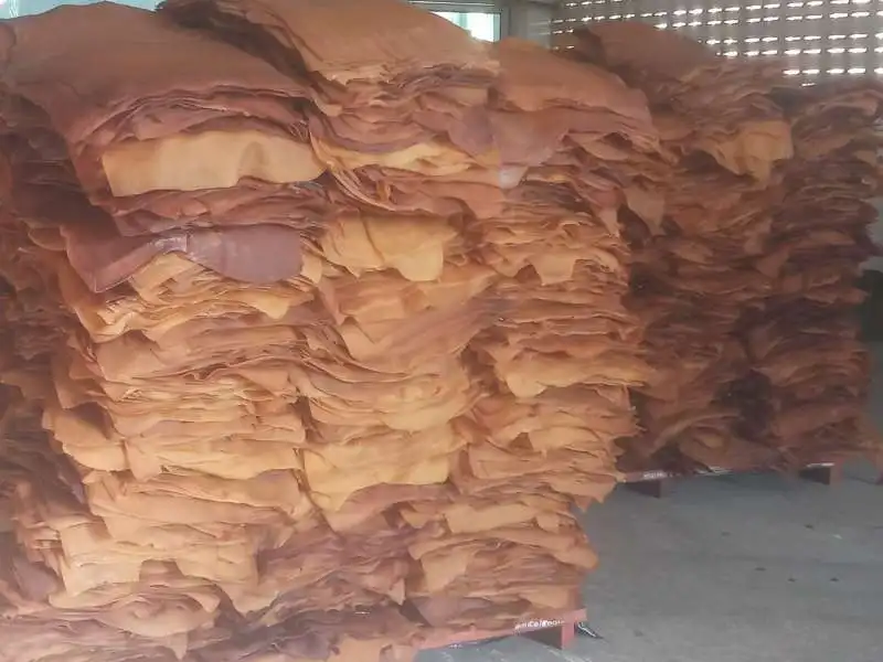 RSS3 RAW MATERIAL RUBBER RIBBED SMOKED SHEET RSS3 GOOD QUALITY HONEY COLOR