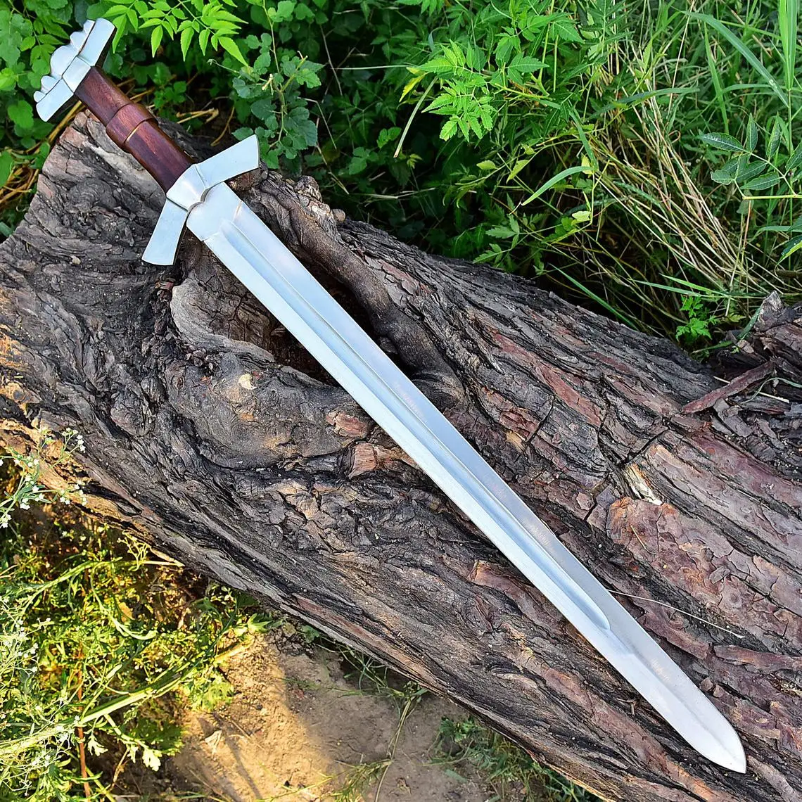 Custom Handmade Damascus Steel Viking Style Sword Longsword Double edge Gladius razor SHARP