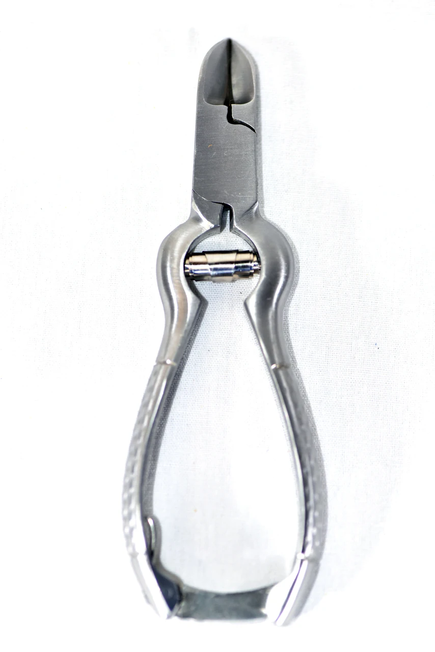 G & F Products 13032 Nail nipper toenail clippers for thick and ingrown toe nail  heavy duty nail and cuticle clippers