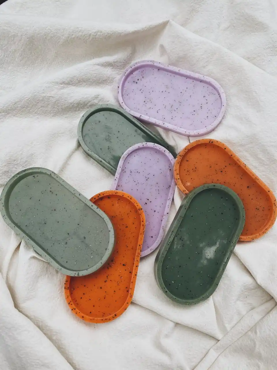 New arrival with heavy designs and quality black and white marble decorative oval tray for table decor