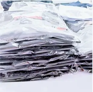 Оптовая продажа Мужская шерстяная куртка Letterman с нашивками из синели кожаный рукав Versity