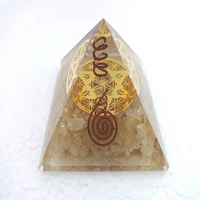 Wholesale Natural Yellow Aventurine Orgone Pyramids Semi-Precious Stone Crafts Orgone Reiki Charged Pyramid Chakra Symbol Reiki