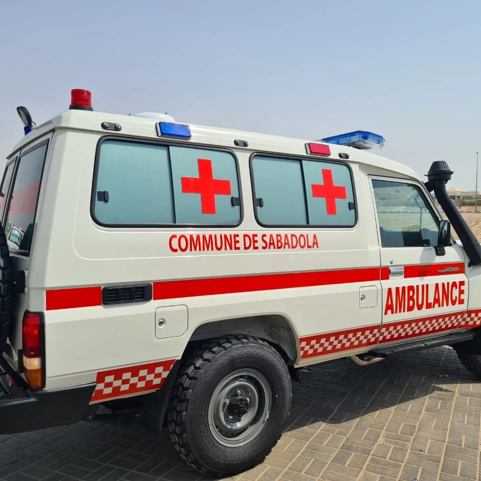 4X4 Ambulance HZJ78