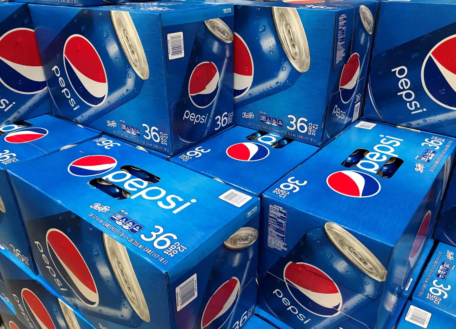 Pepsi Cola/ Pepsi Soft Drink Wholesale/Carbonated Drinks