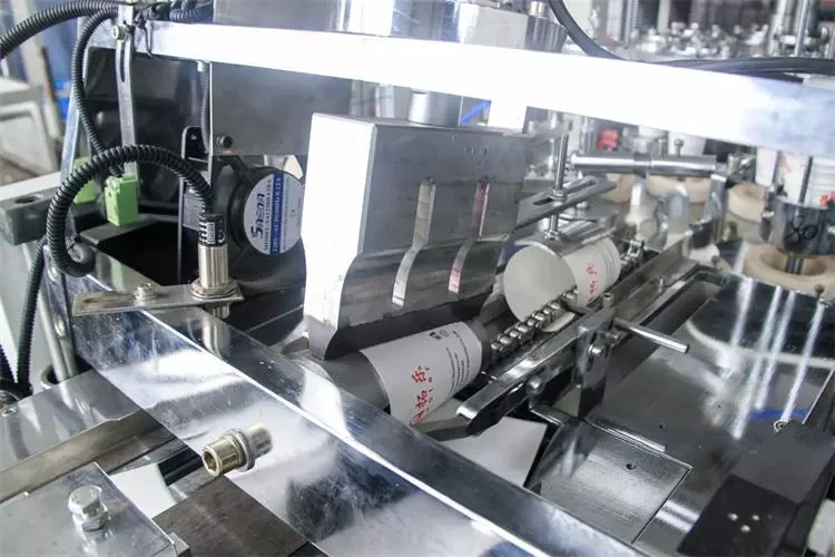 New design paper cup machine paper cup forming  machine cheap machine made in China