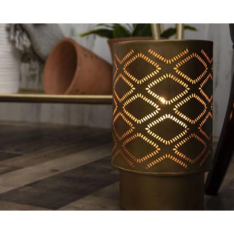 Massive Creation of iron T-light Holder Tabletop Decorative Item for Home and Room Decoration with customised colour